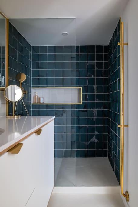 Bel Appartement D'Architecte Au Coeur De Paris Extérieur photo